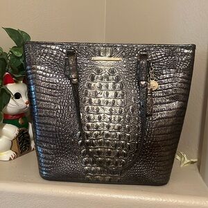 Brahmin Misha Umbra Melbourne